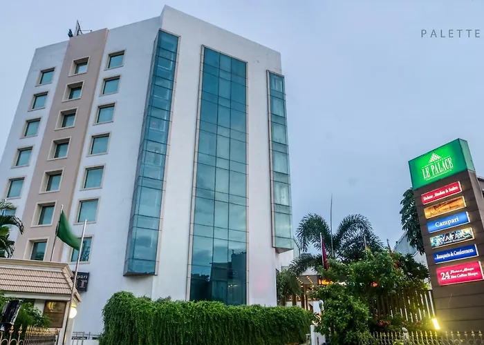 Hotel Chennai Le Palace
