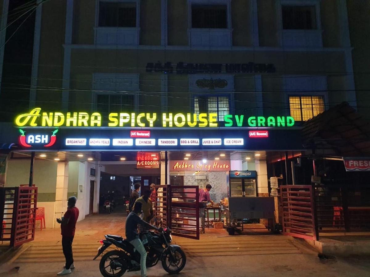 Sv Grand 2* Chennai
