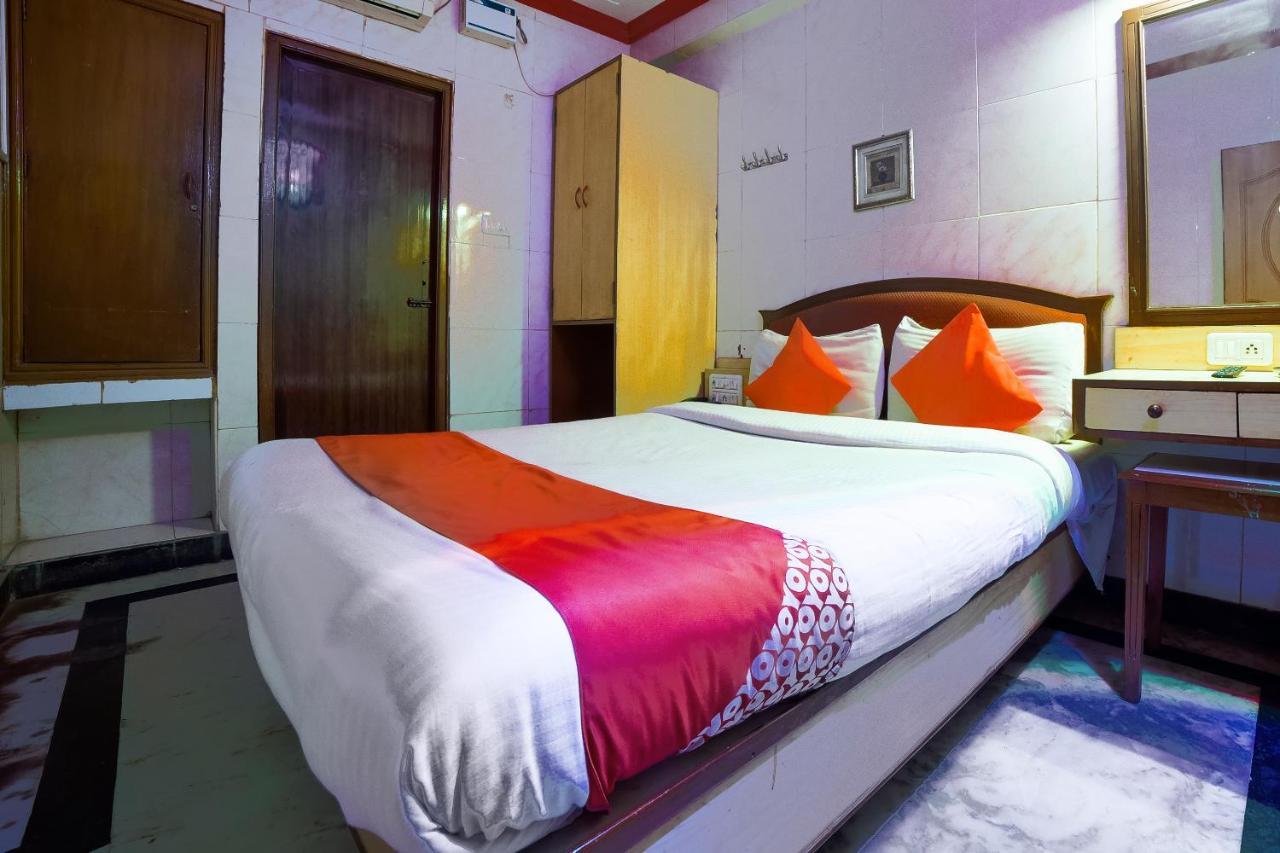 Oyo 48074 National Towers Residency