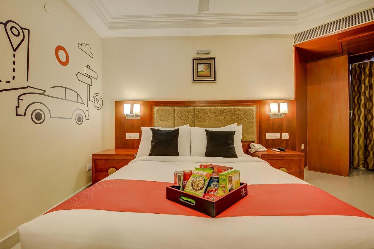 Metro Grand Hotel 3*