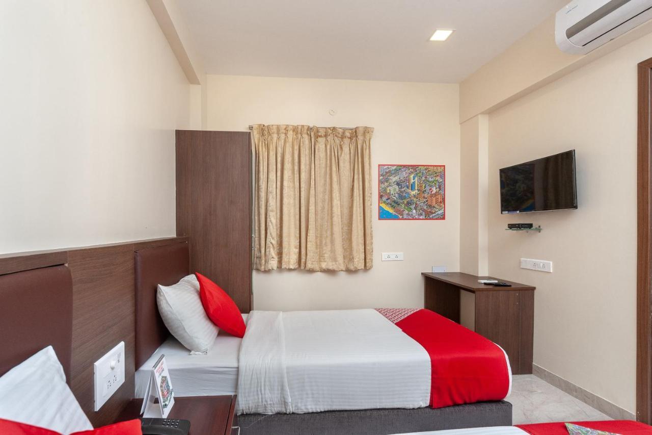 Capital O 17356 Cute Orange Service Hotel Chennai