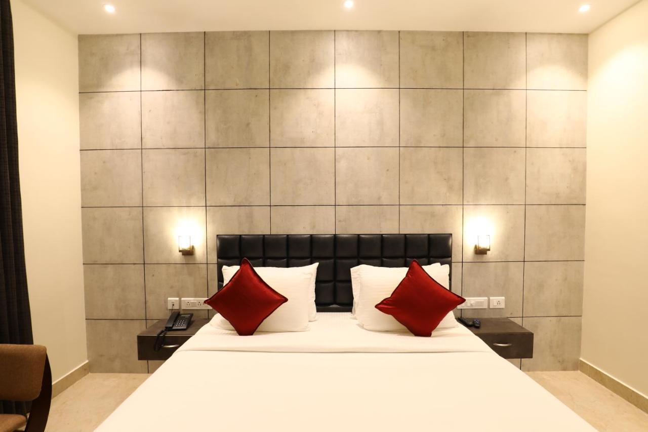Hotel Mayuraa Residency 3*