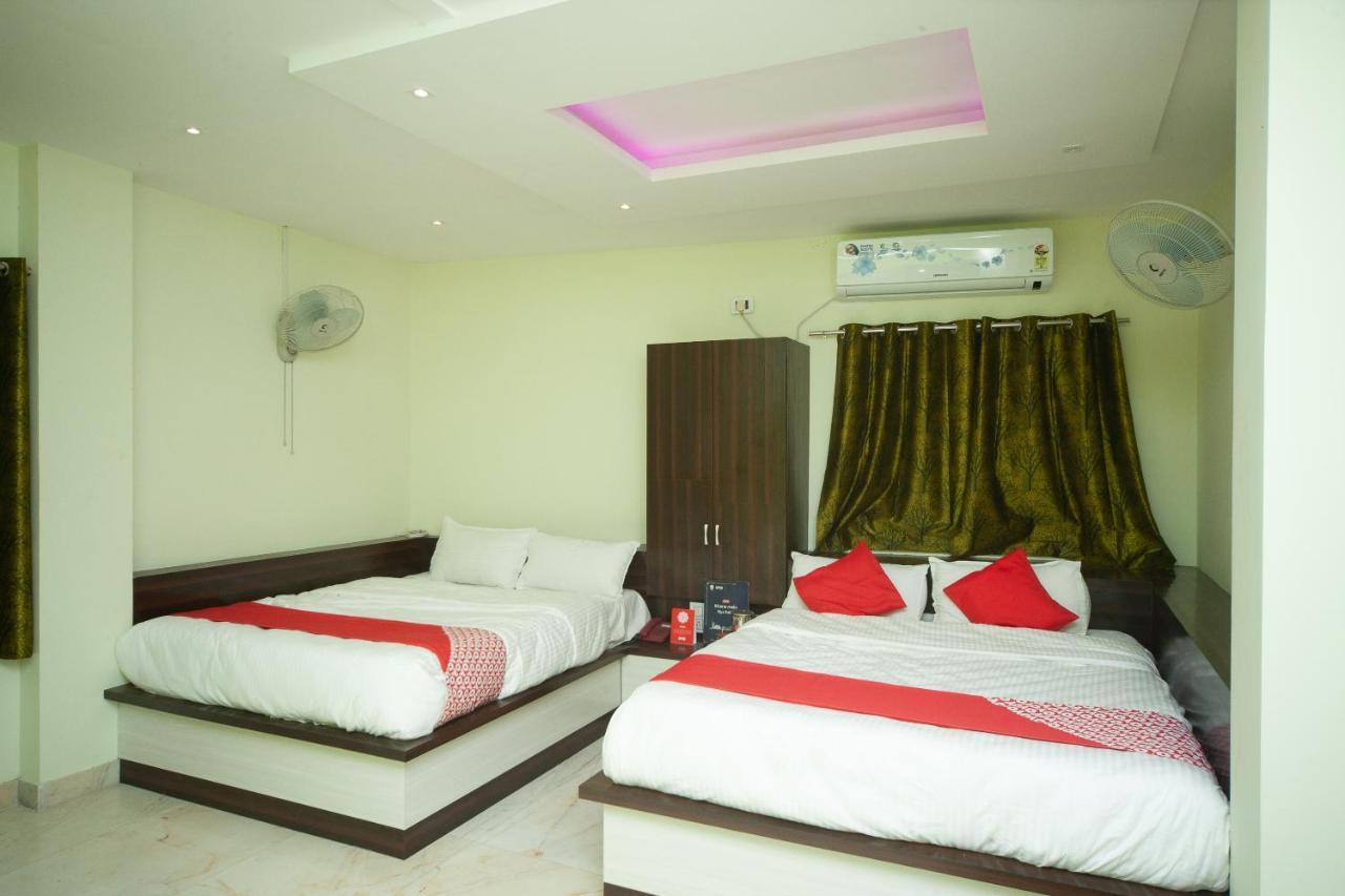 Hotel Oyo 27032 Sri Kumaran Residency Chennai