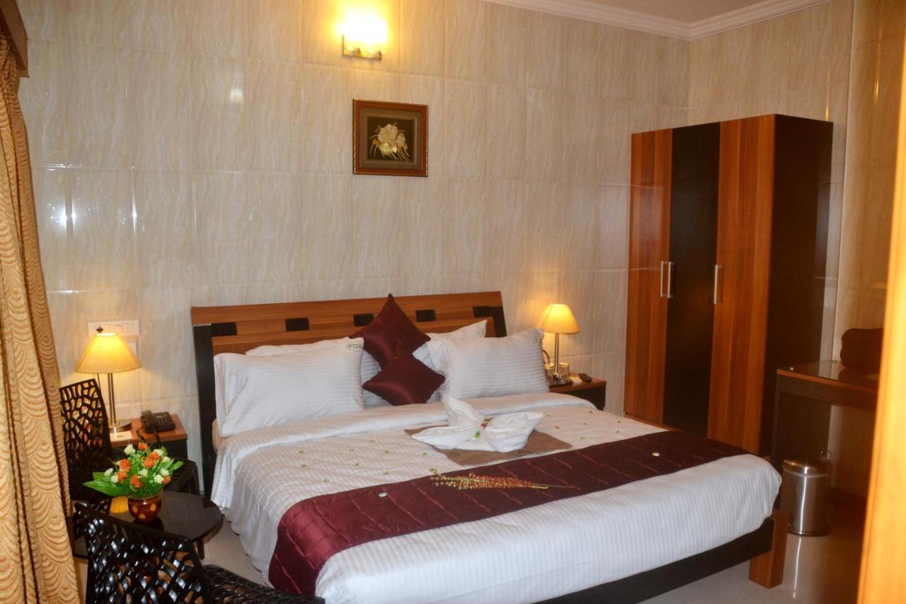 Hotel Peace 2*