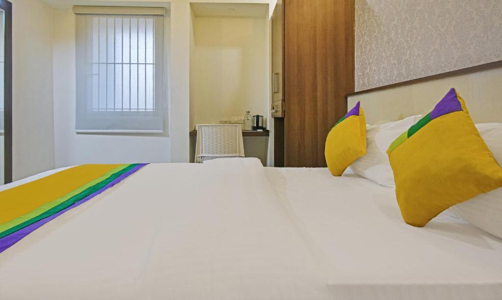 Itsy Deluxe Hotel 3*