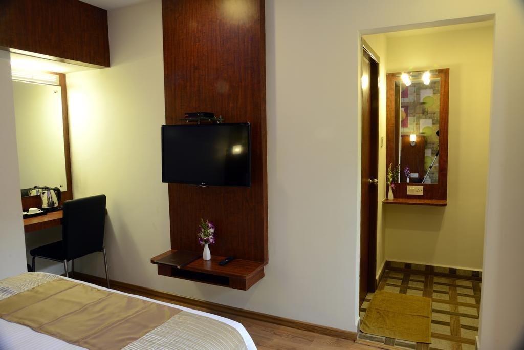 De Castle Hotel Chennai