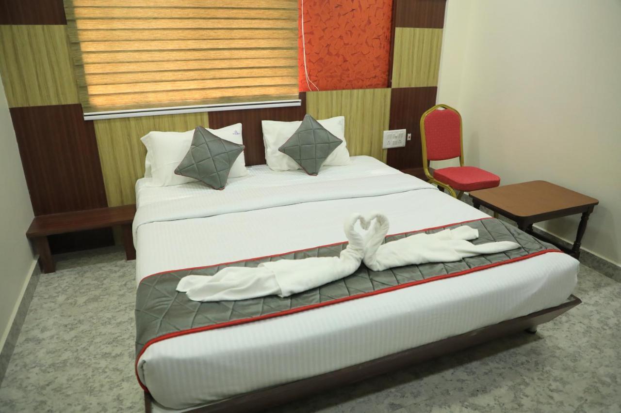 The K11 Business Class-near Us Consulate Hotel 2*