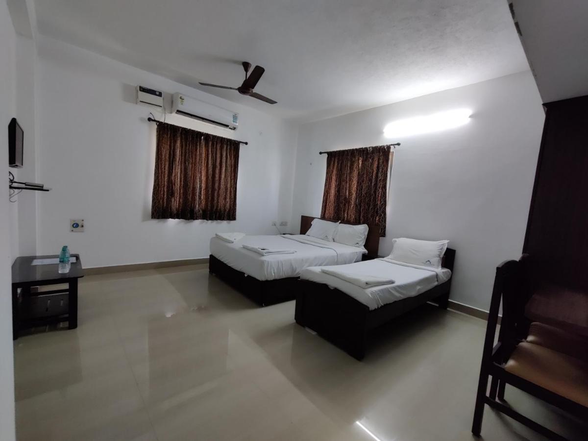 Bed & Breakfast Swarna Sudarshan Service Sholinganallur