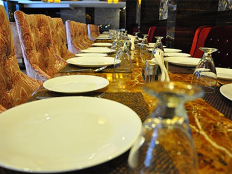 The Vijay Park - Airport Hotel