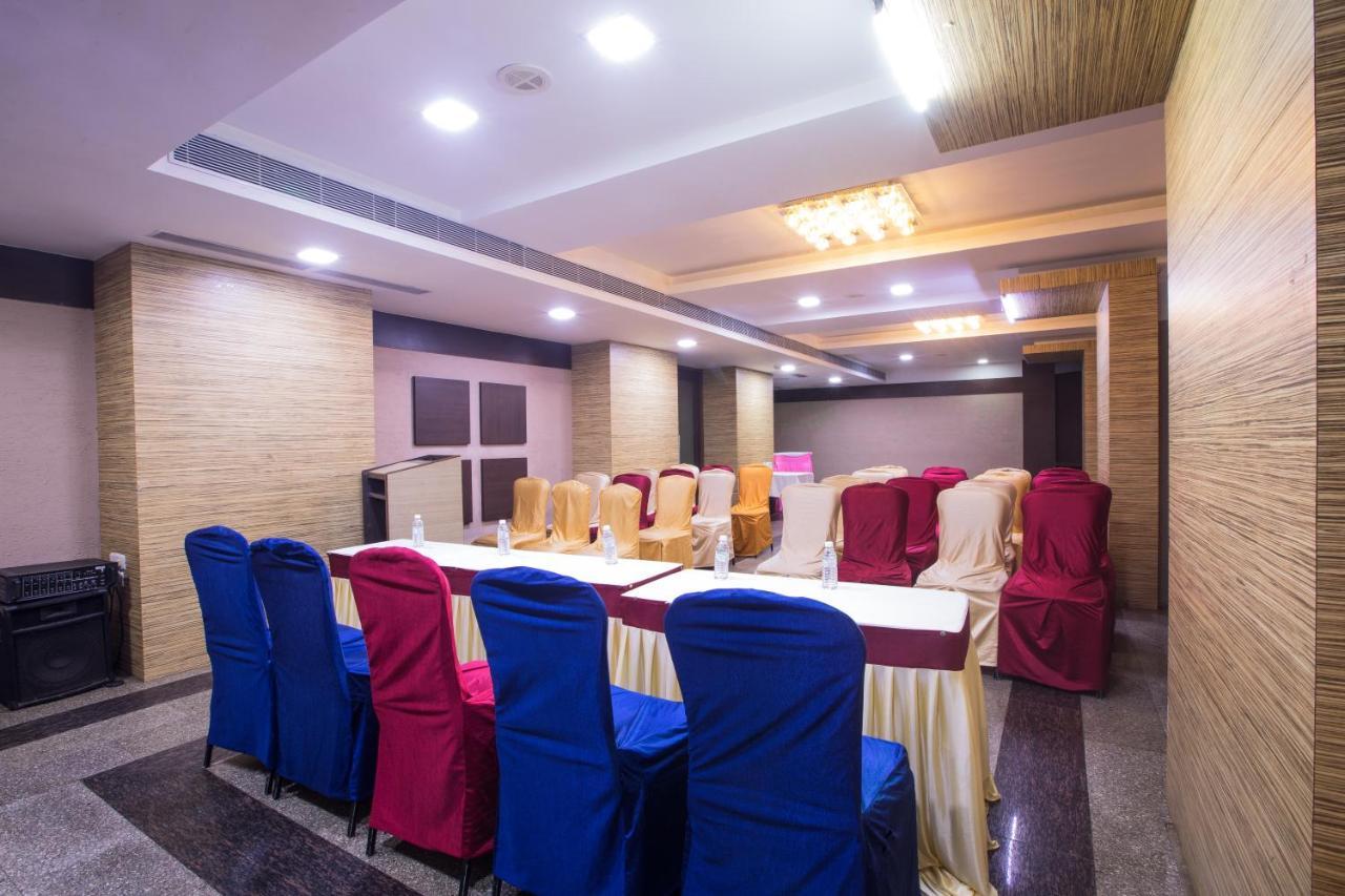 Hotel Shelter