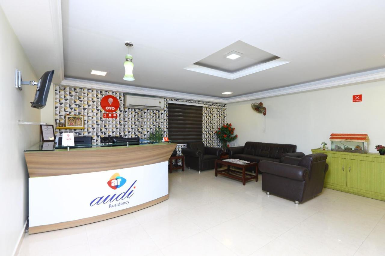 Vaccinated Staff- Oyo Flagship 475 Audi Nivas, North Usman Road 3*