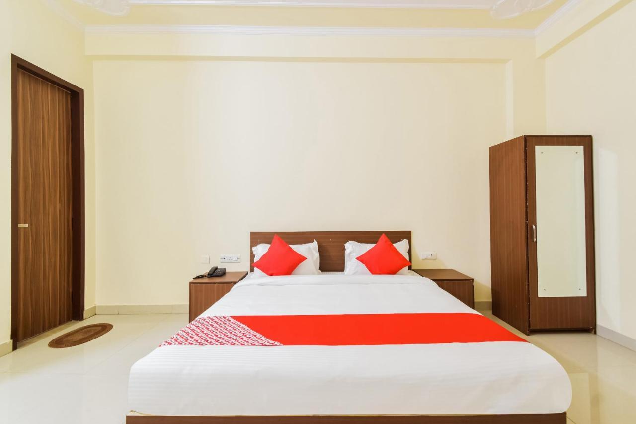 Oyo 26219 The Park Hotel 3*