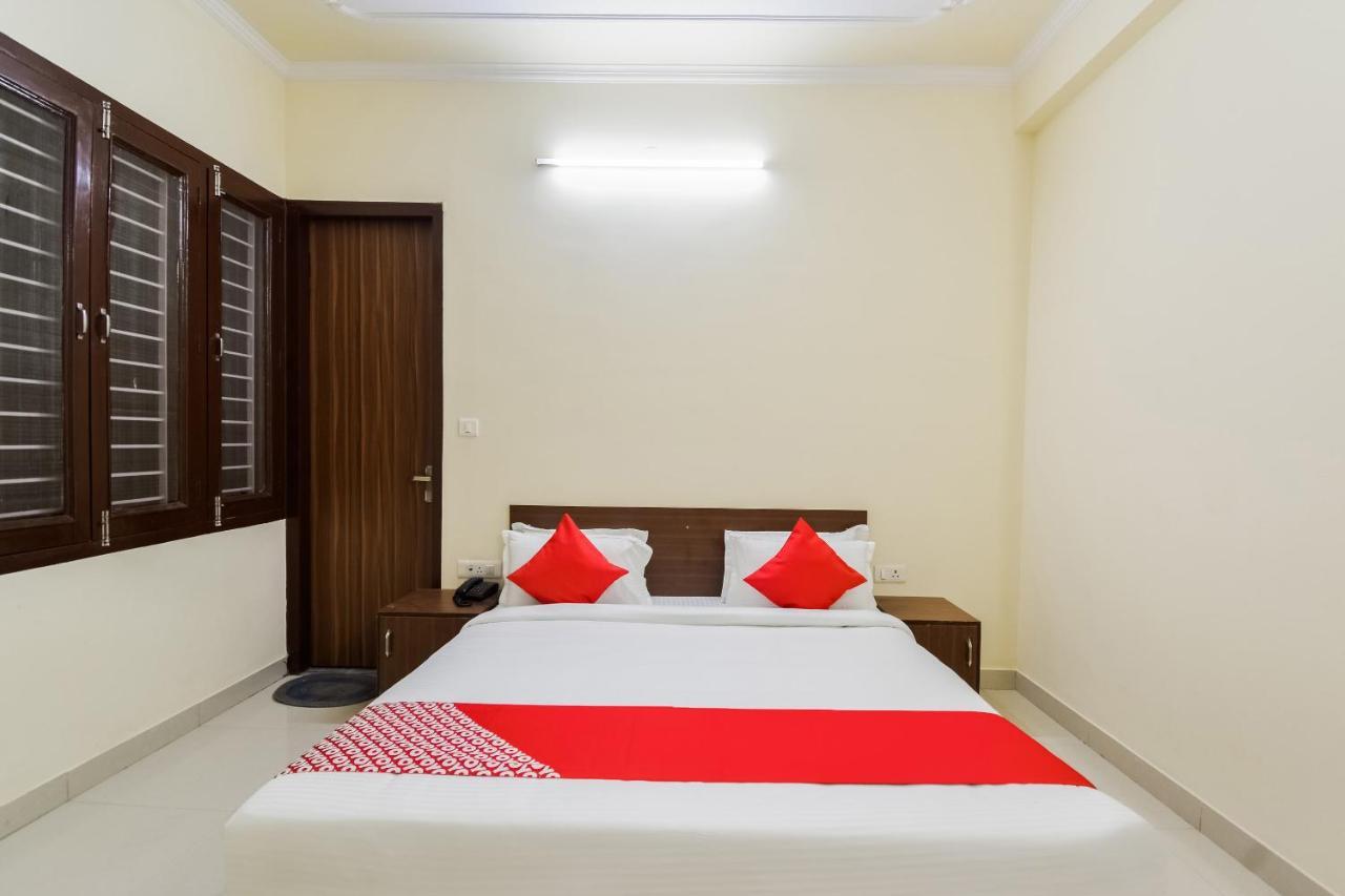 Hotel Oyo 26219 The Park Chennai