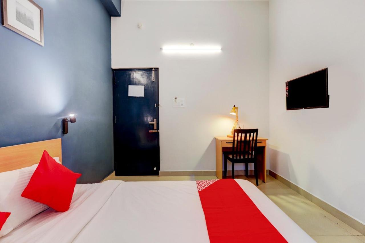 Super Oyo Silverkey Nanganallur Near International Airport 3* Chennai