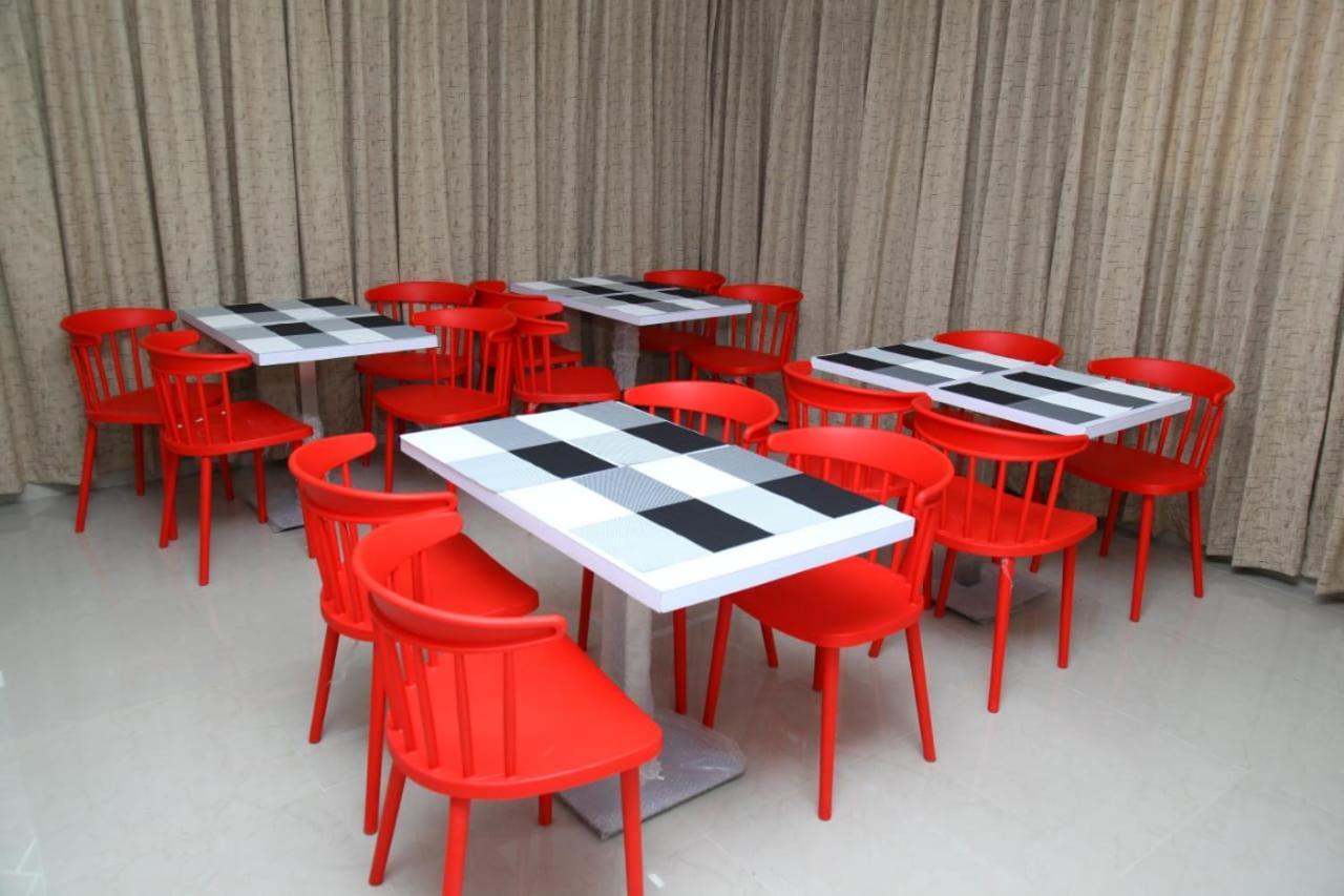 Hotel Century Courtyard 2*