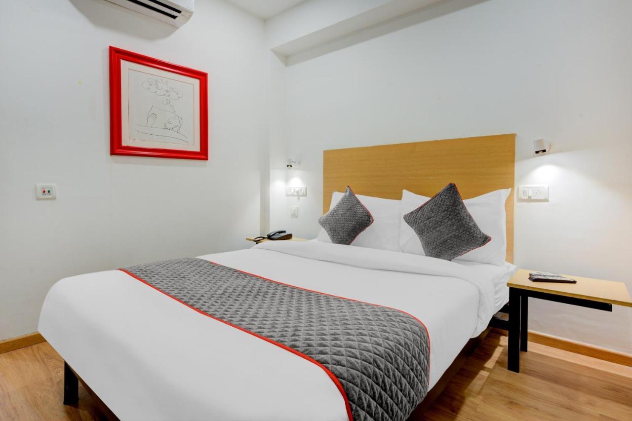 Hotel Oyo Townhouse 74871 Thoraipakkam Chennai