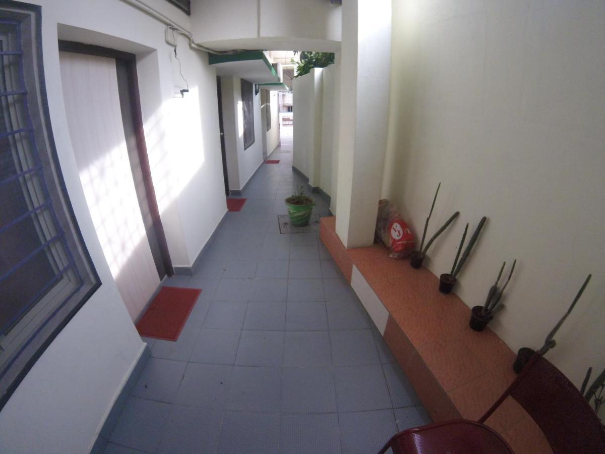 Guest house Just Guest House, Airport