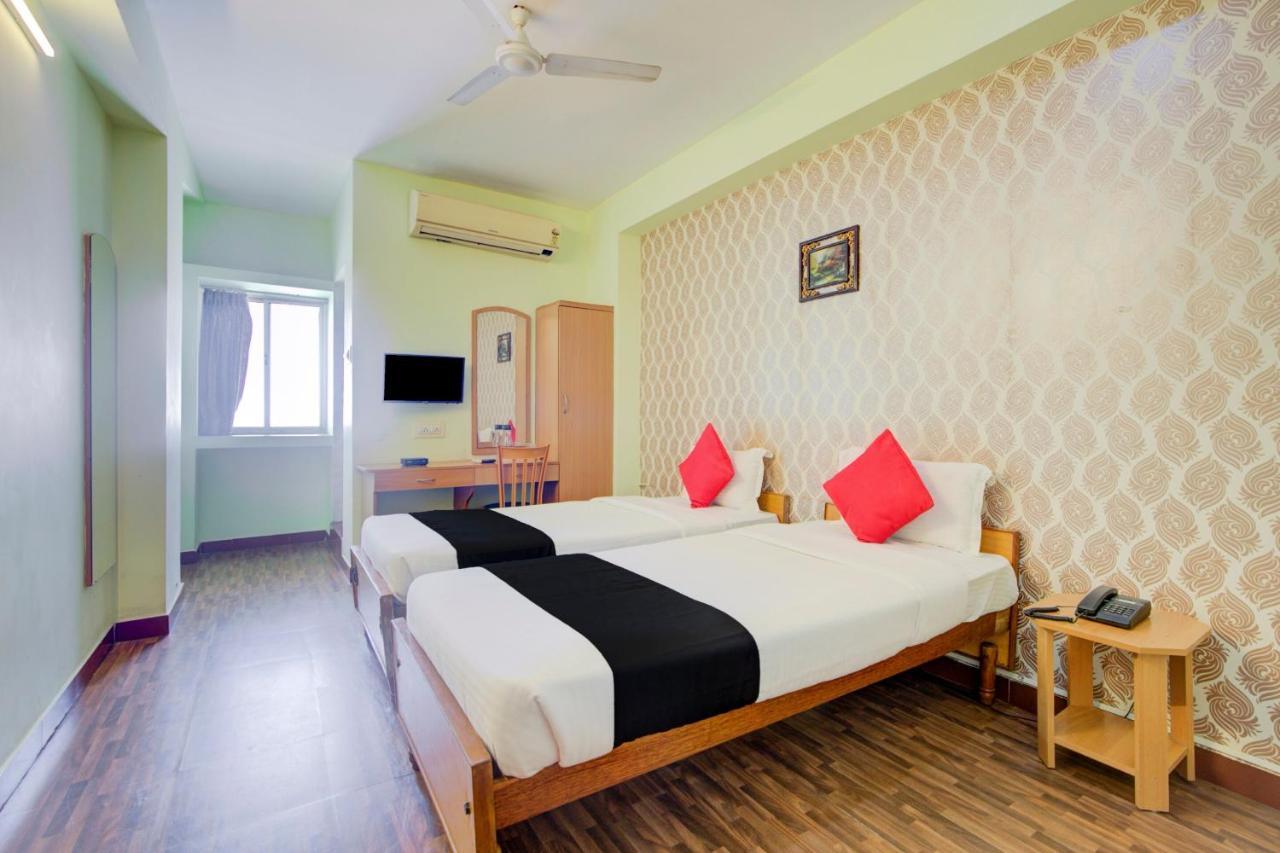 Oyo Flagship Amutha Residency Hotel 3*