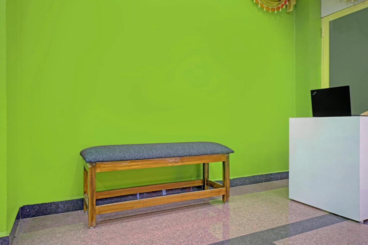 Oyo Flagship 80305 Sai Sakthi Residency Hotel