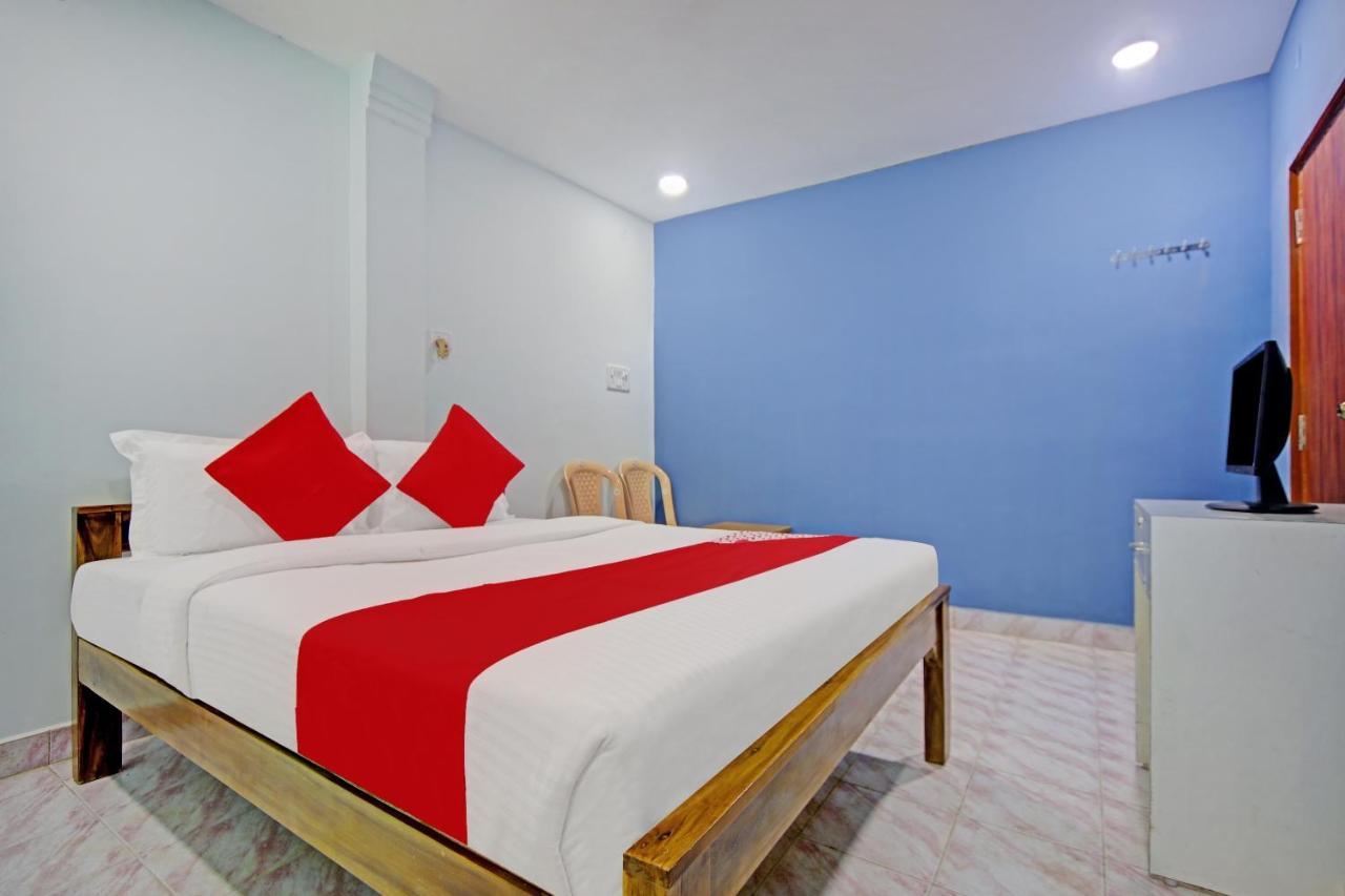 Hotel Oyo Flagship 80305 Sai Sakthi Residency 3*