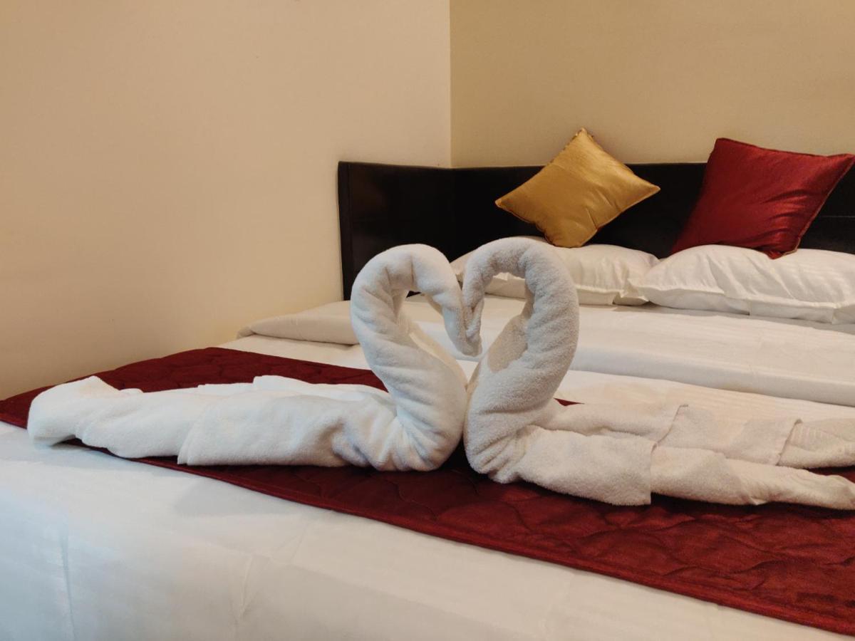 Sri Vignesh Residency 2*