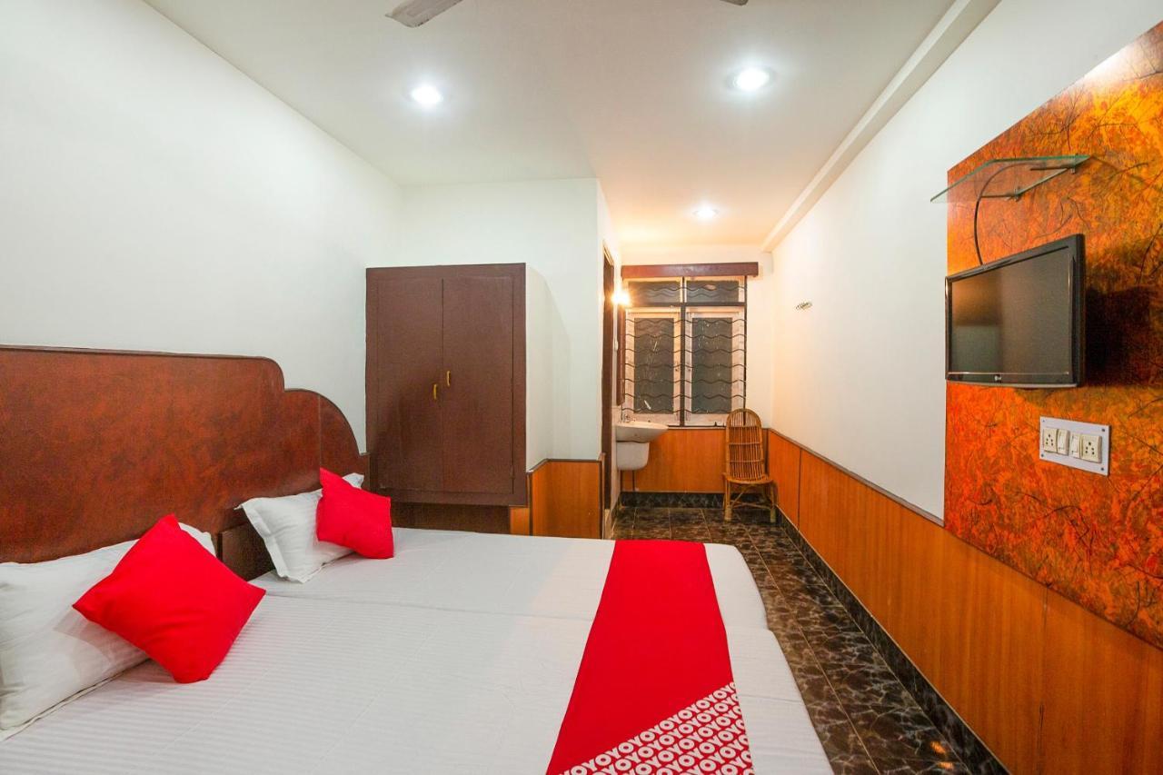 Hotel Oyo 44071 N Tour