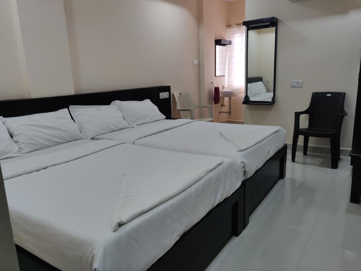 Hotel Sri Vignesh Residency Chennai