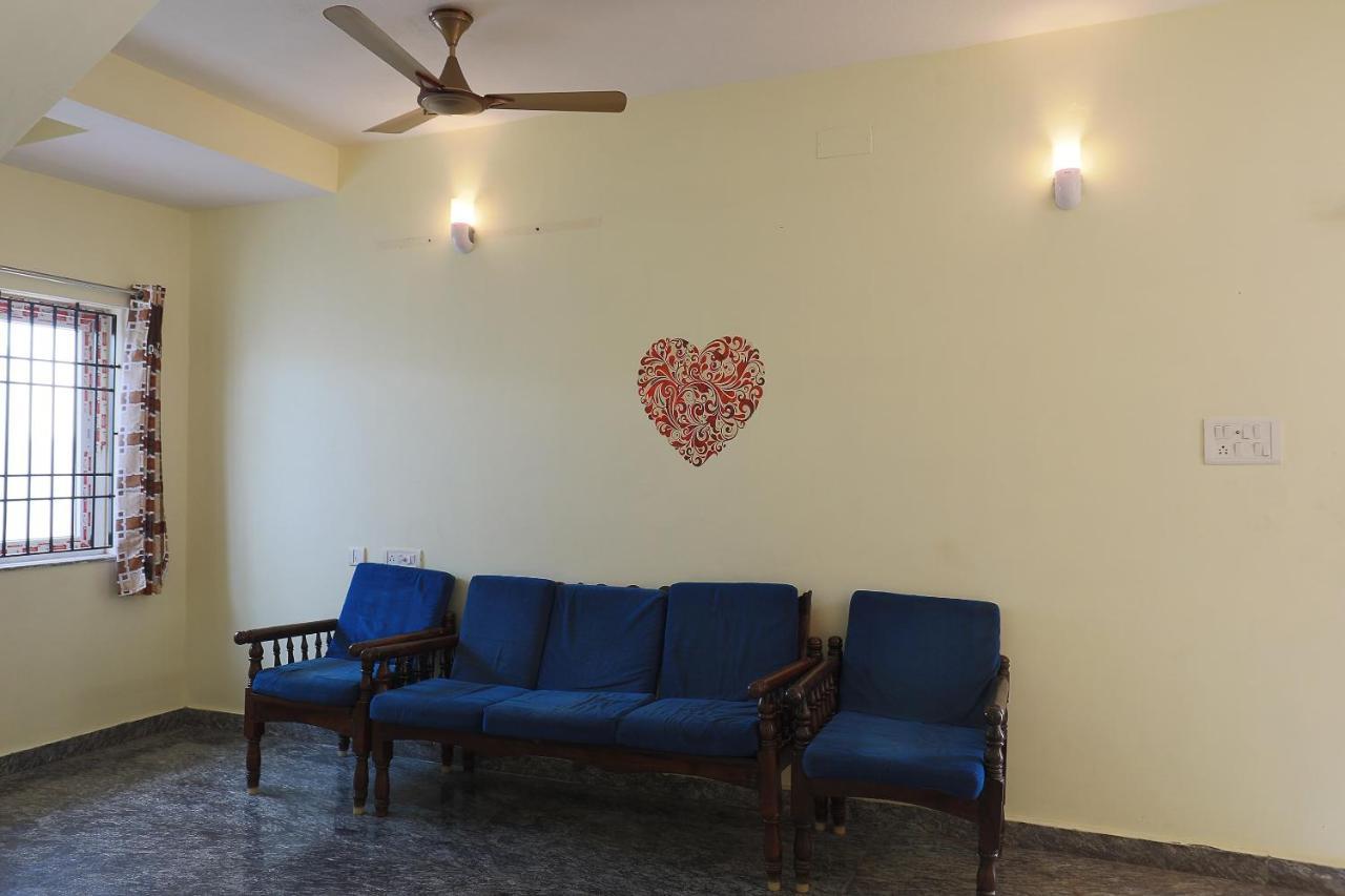 Oyo 38695 Peninsula Holiday Resorts Hotel Chennai