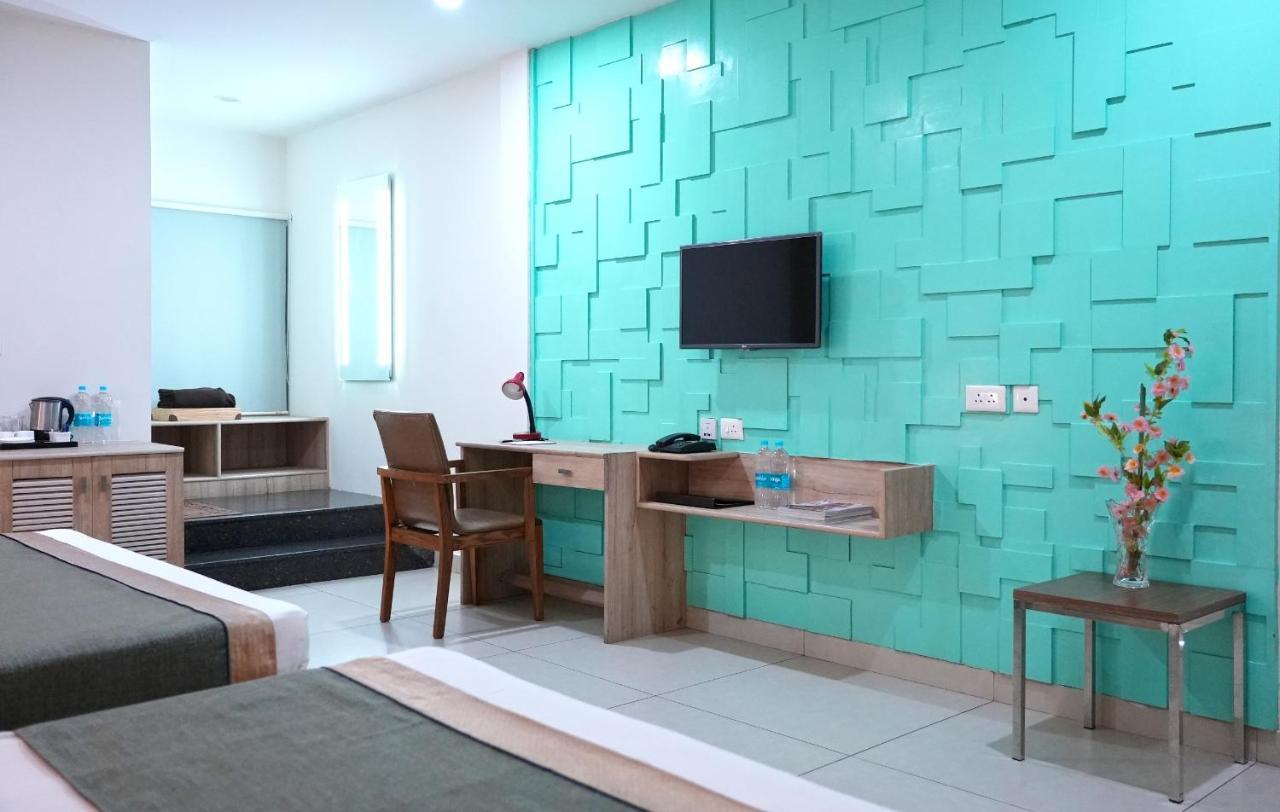 M Hotel 3*