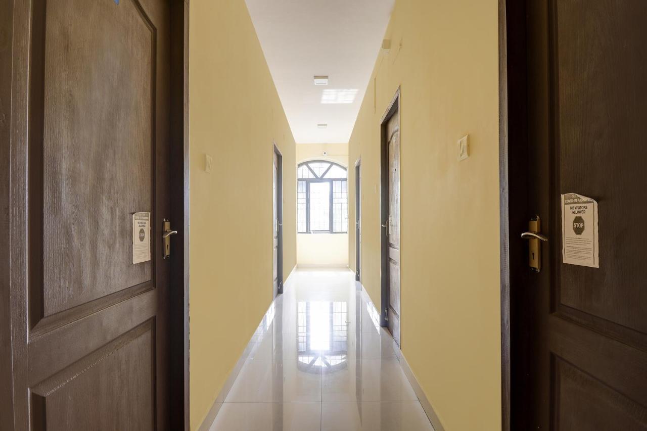 Hotel Fabhotel Green Tree Chennai