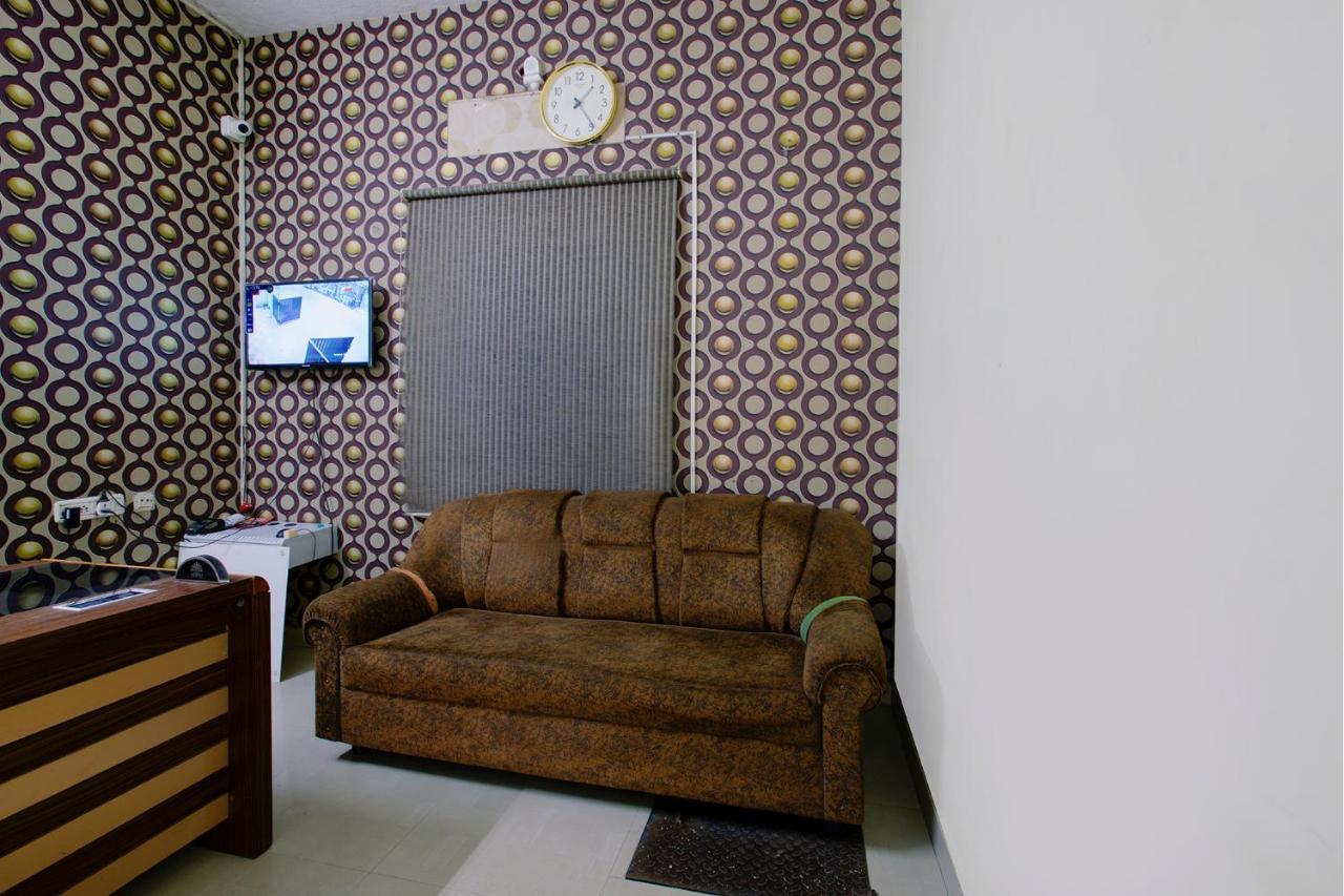 Fabhotel Tree Residency Chennai