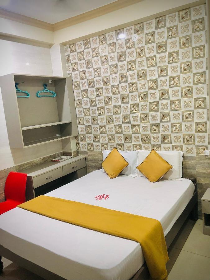 Marina Palace * Chennai