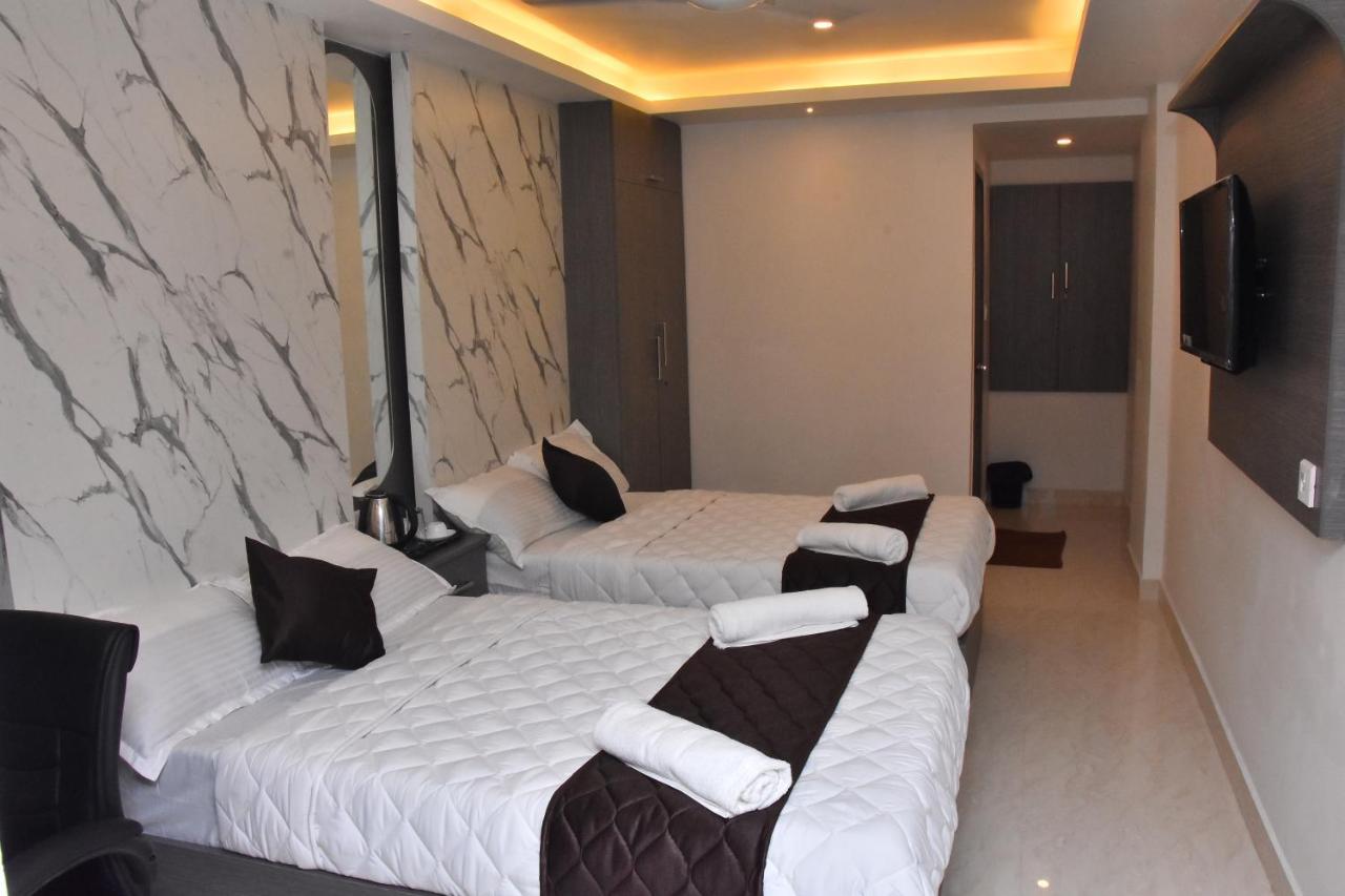 Hotel Sanns Tropicana 3*