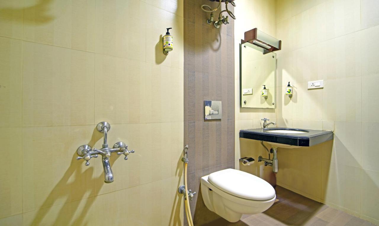 Treebo Trend Lake View Park T Nagar Hotel Chennai