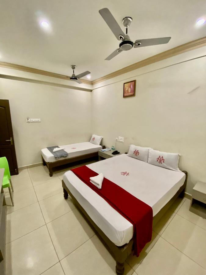 Marina Palace Rumah tetamu *