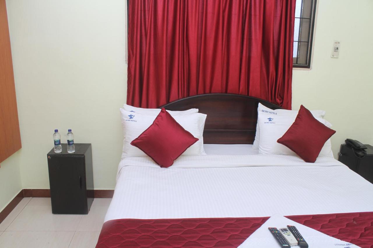 Skyry T Nagar Hotel 2*
