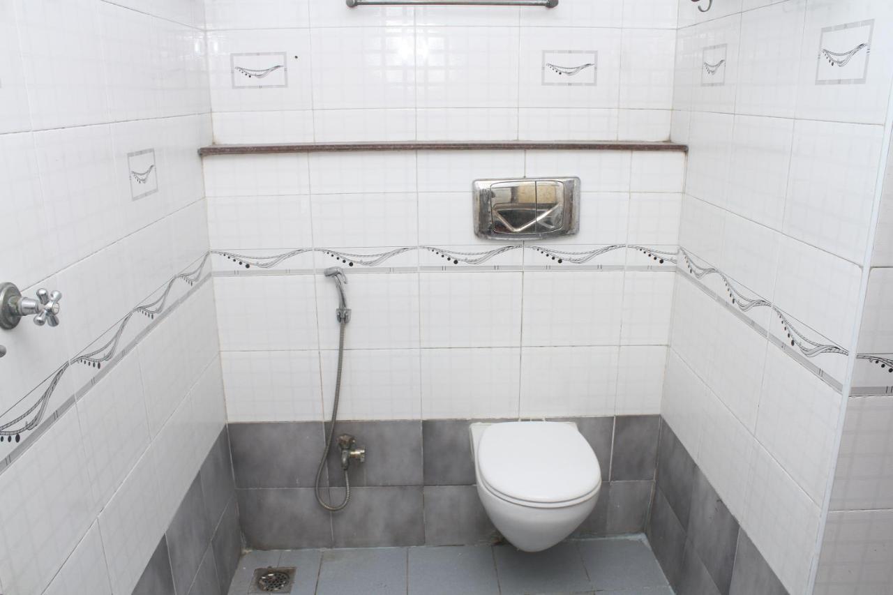 Skyry T Nagar Hotel 2*