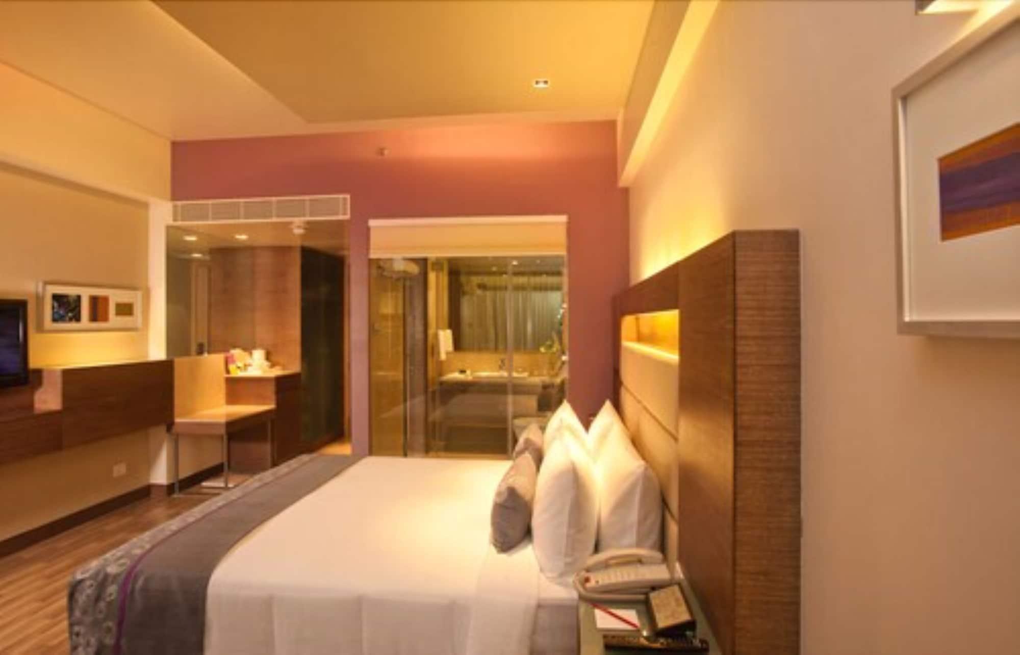 Hotel Pullman Anna Salai Chennai