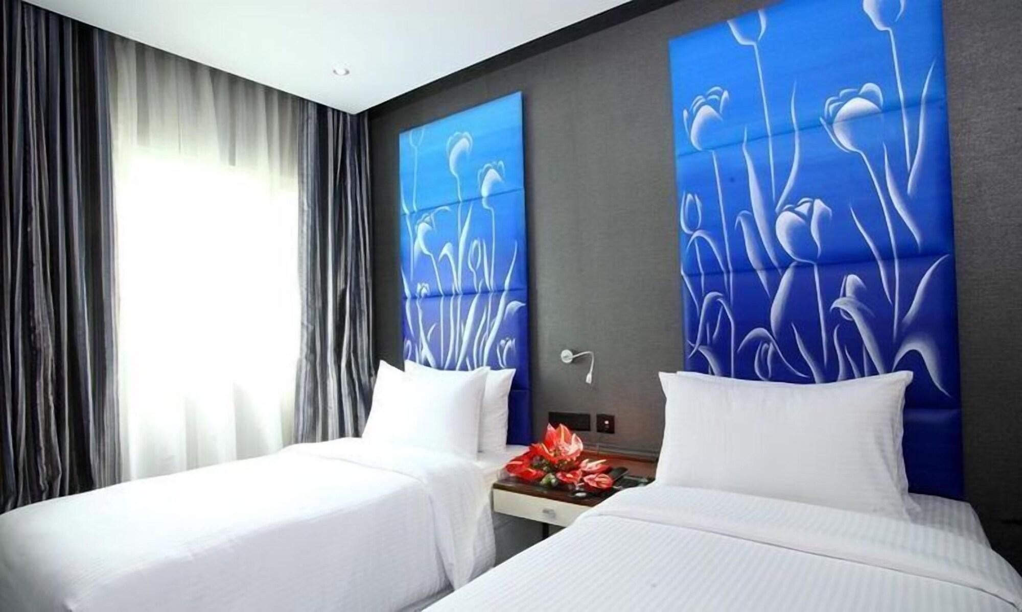 Hotel The Spring Chennai