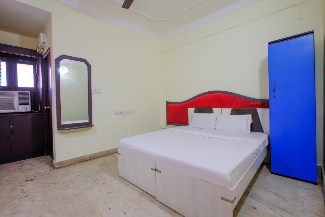 The Dolphin Park Hotel, Virugambakkam *