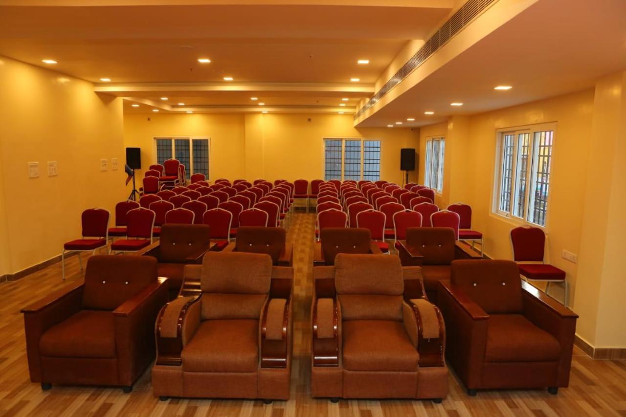 Hotel Rich Inn *