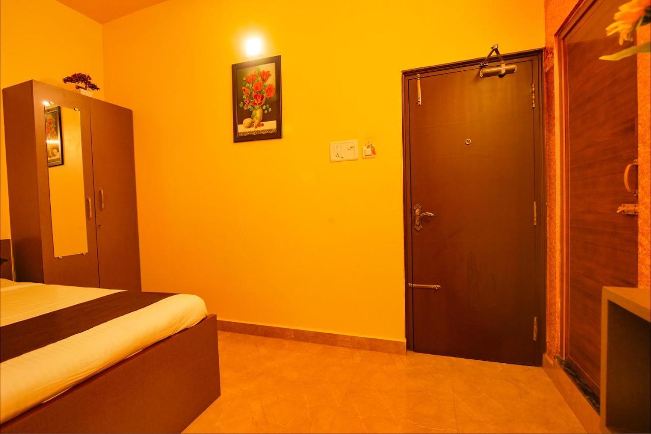 Hotel Fabhotel Vijaylakshmi - Nr Meenambakkam Metro Station Chennai