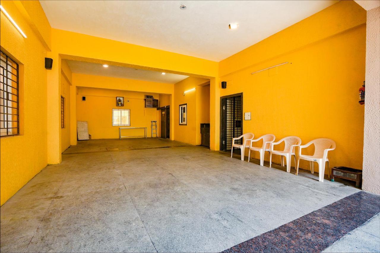 Hotel Fabhotel Vijaylakshmi - Nr Meenambakkam Metro Station 3*