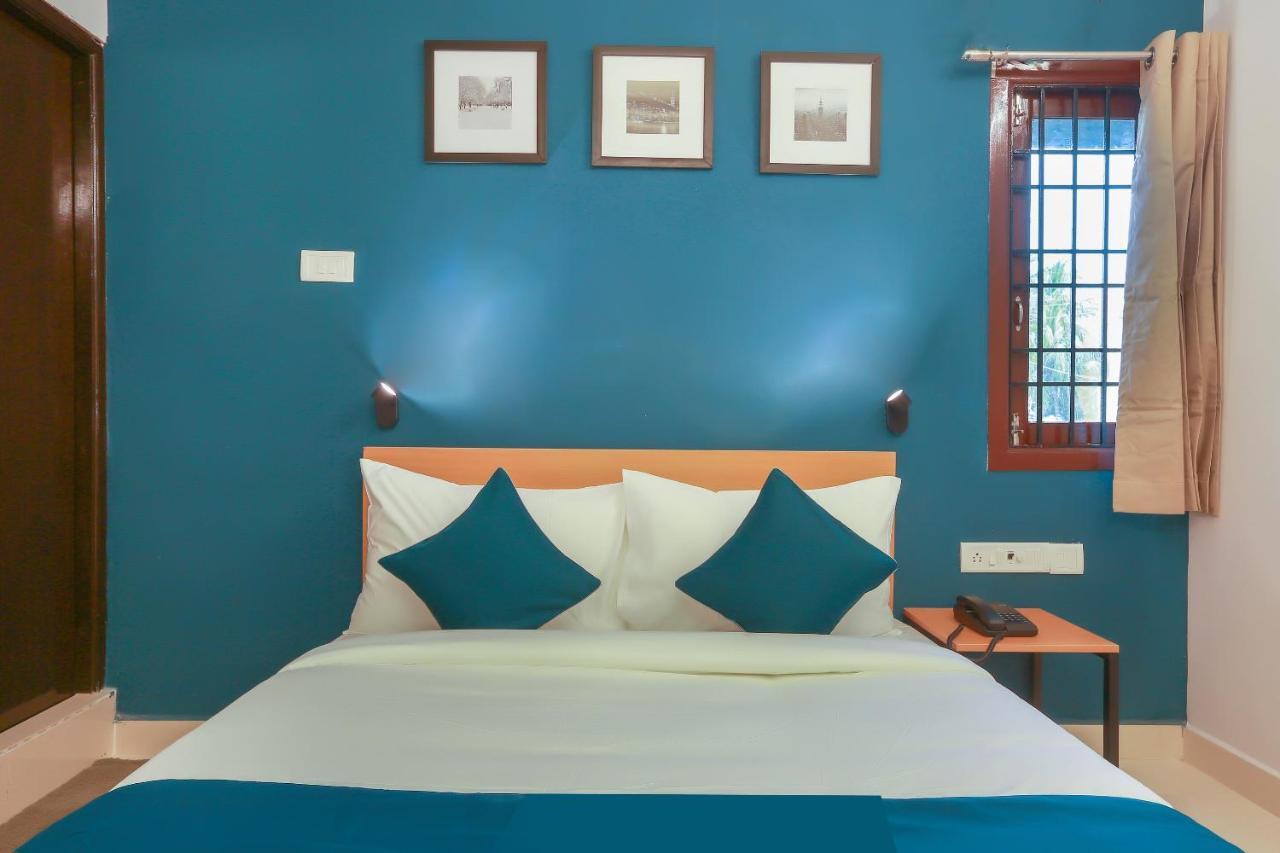 Oyo Silverkey Murugan Near Jazz Cinemas Luxe
