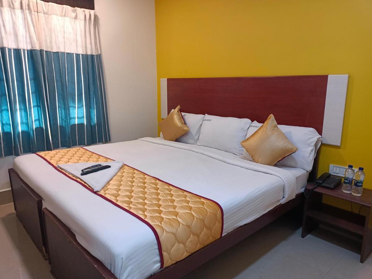 Hotel Skyry Adyar