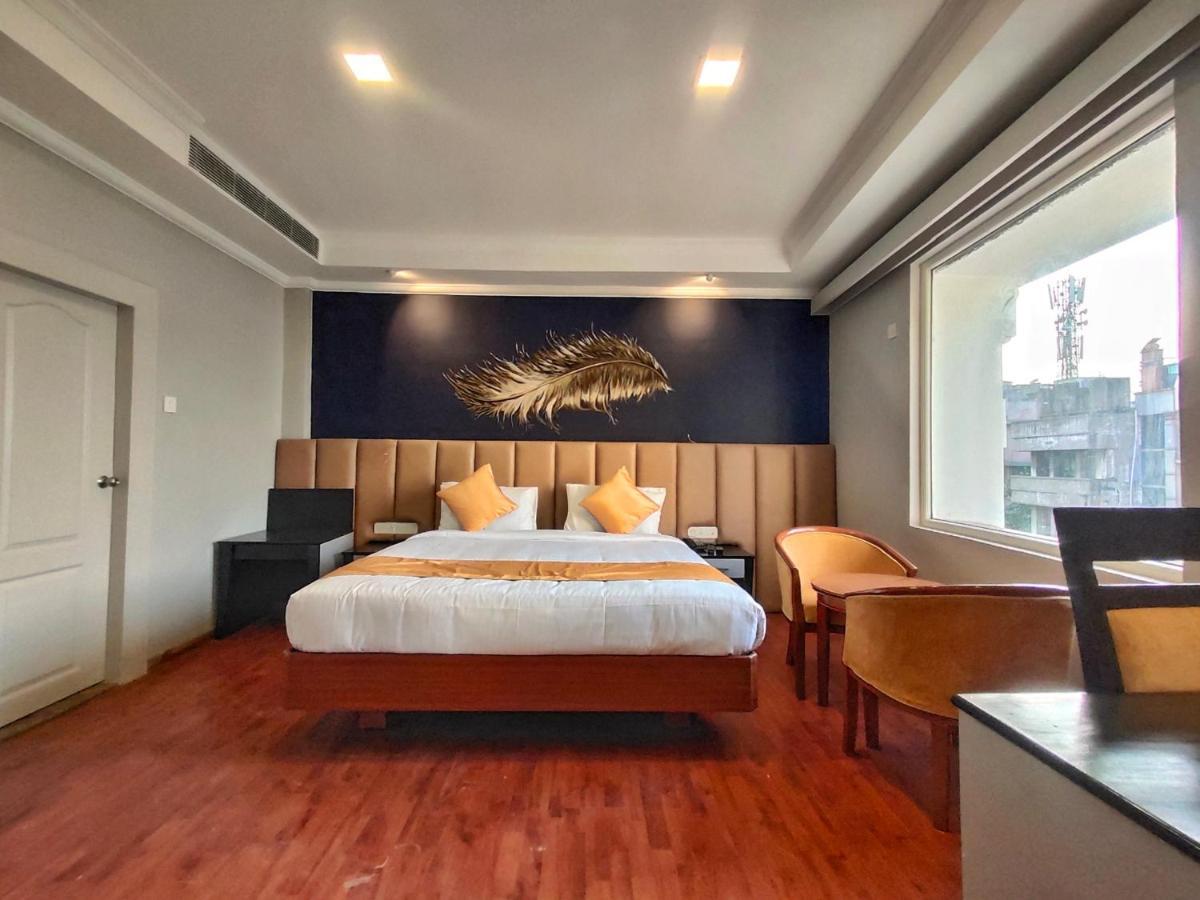 Hotel Emarald Hotels & Resorts