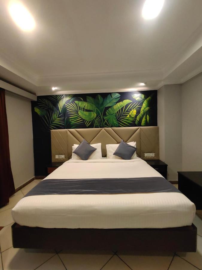 Hotel Emarald Hotels & Resorts 2*