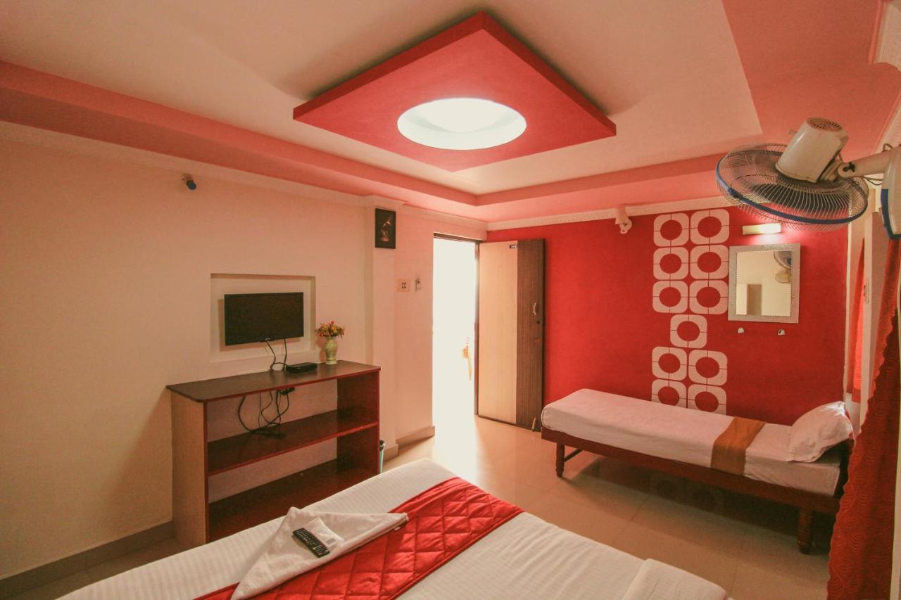 Just Guest House, Airport