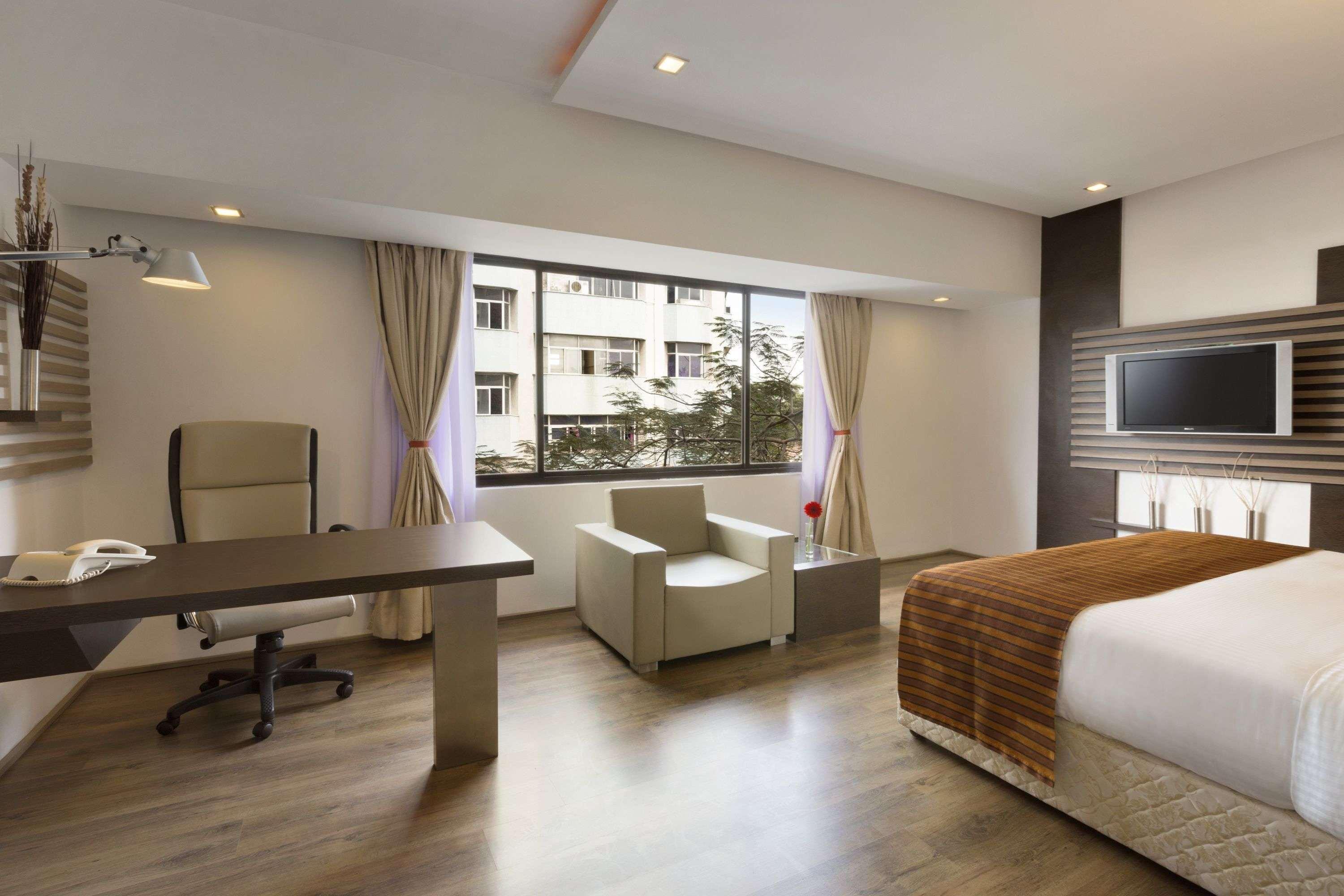 Ramada By Wyndham Egmore Hotel 5*