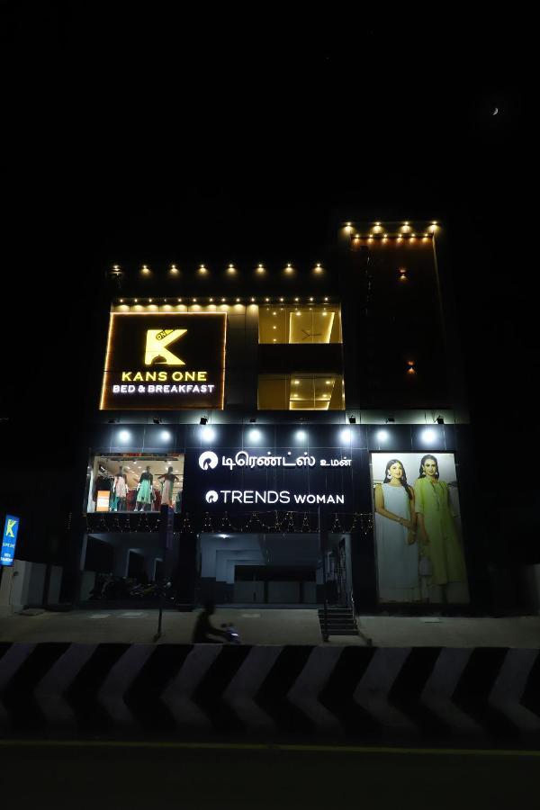 Bed & Breakfast Kans One - Madipakkam *